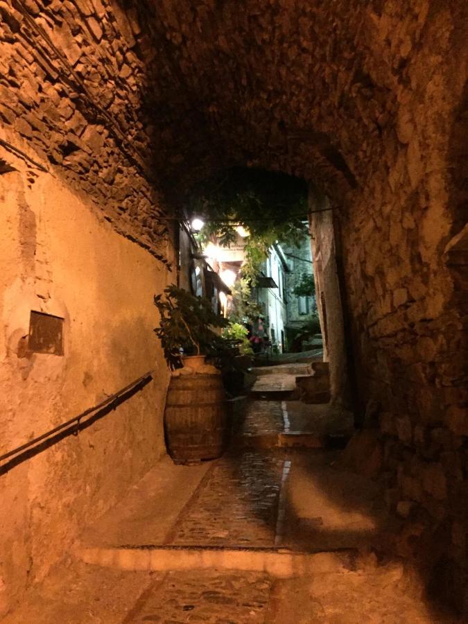 La Finestrella Di Montalto Bed & Breakfast *