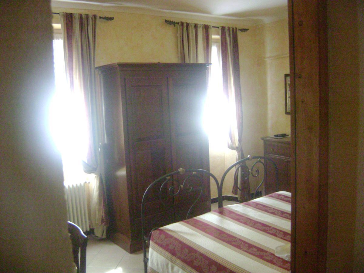 Bed & Breakfast La Finestrella Di Montalto